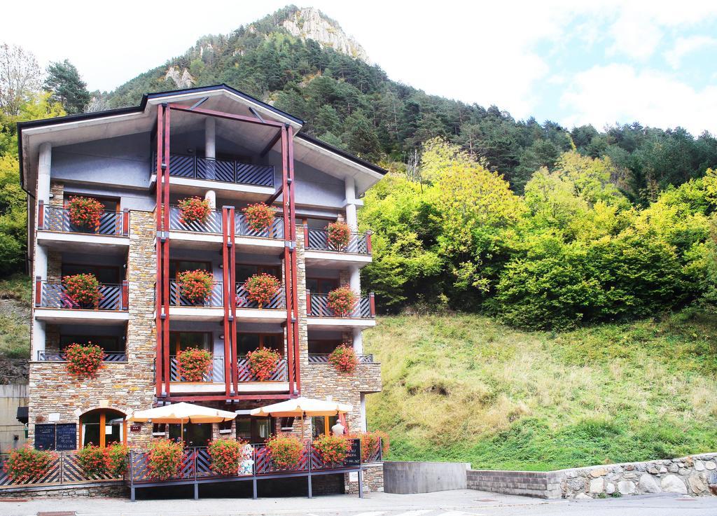 Apartamentos Sant Roma Arinsal Eksteriør bilde